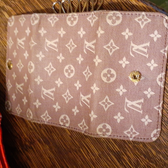 Louis Vuitton Denim Keyholder Six Keyholder - Picture 9 of 11